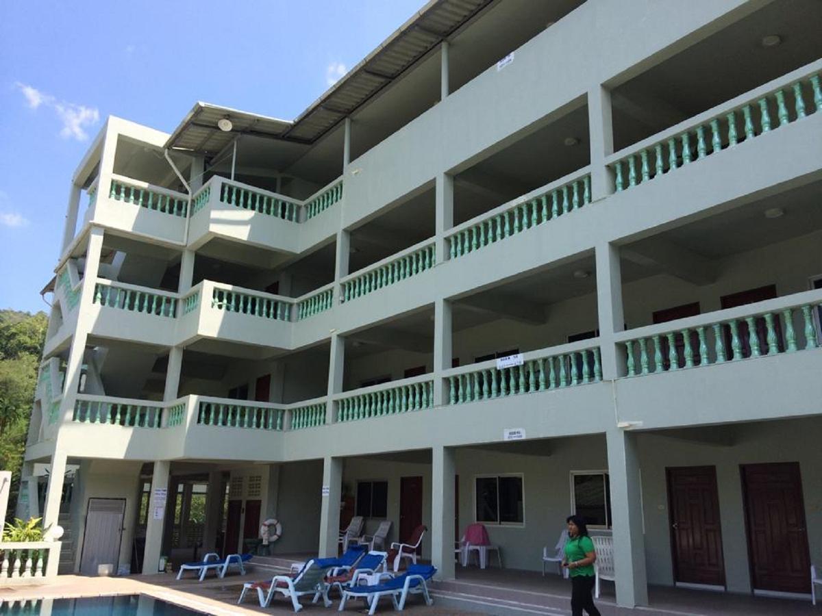 Royal Crown Hotel & Palm Spa Resort Patong Exterior photo
