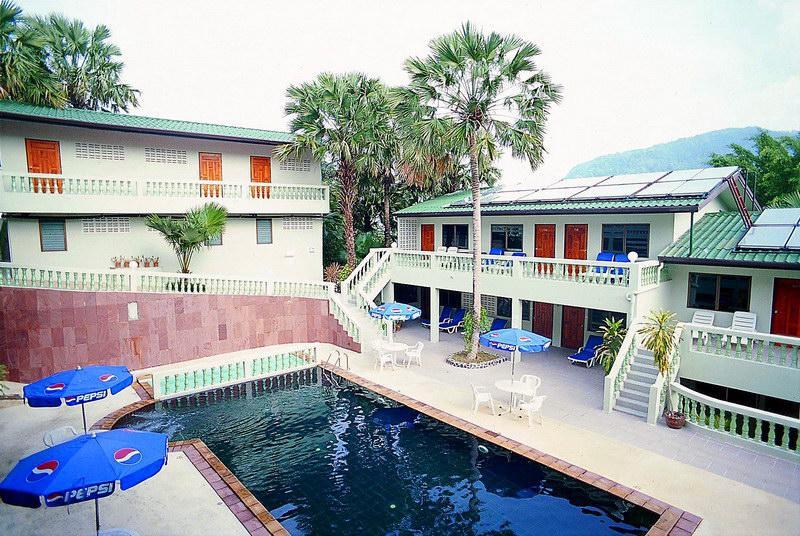 Royal Crown Hotel & Palm Spa Resort Patong Exterior photo